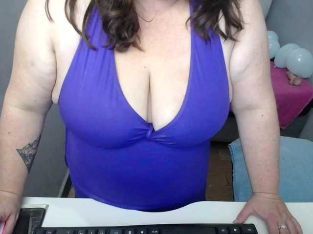 koral-busty