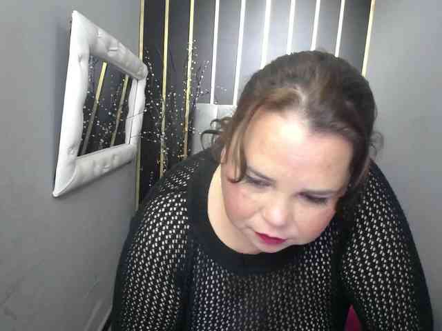 koral-busty webcam