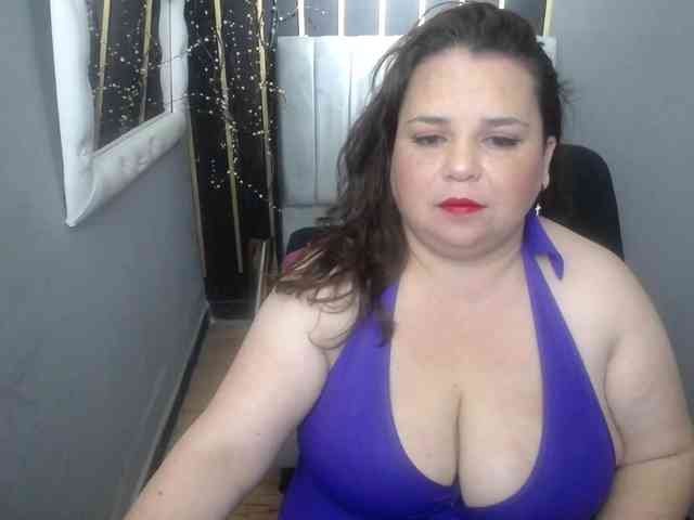 koral-busty webcam