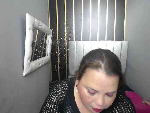 koral-busty webcam