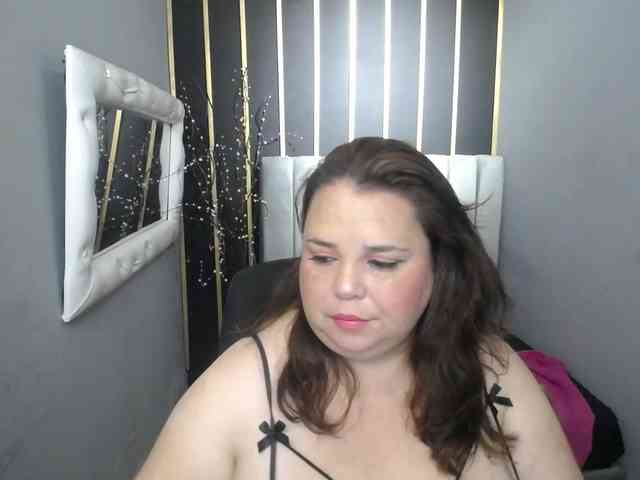 koral-busty