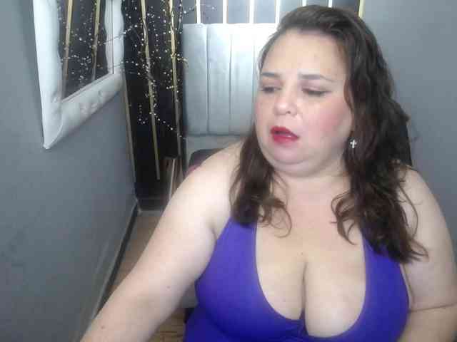 koral-busty