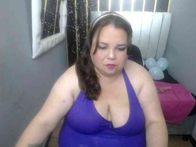 koral-busty webcam