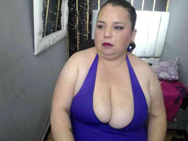 koral-busty webcam