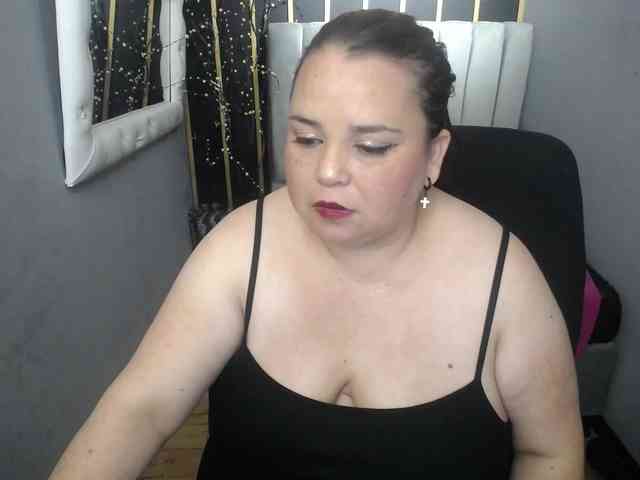 koral-busty
