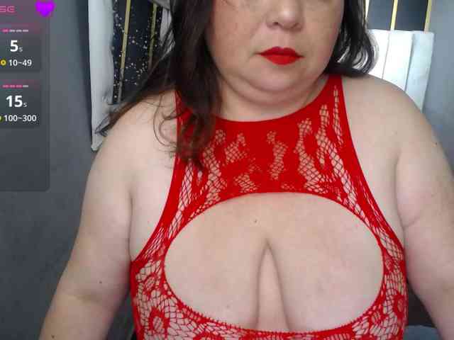 koral-busty
