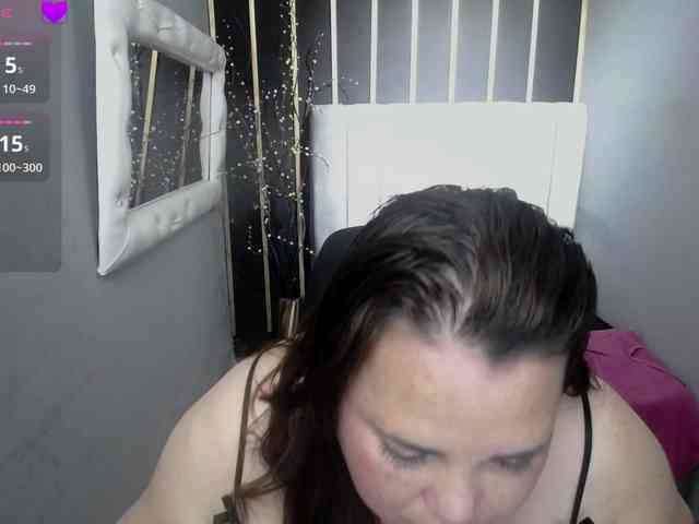 koral-busty webcam