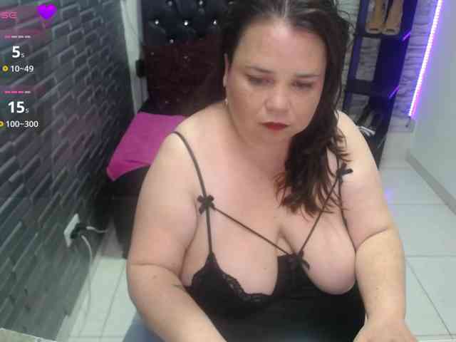 koral-busty