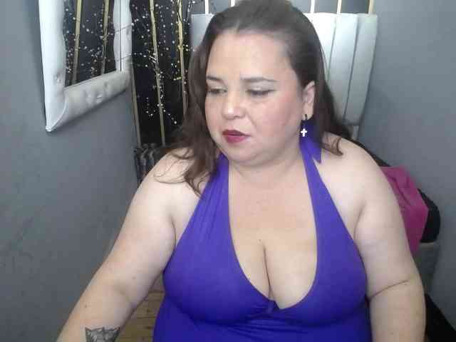 koral-busty webcam