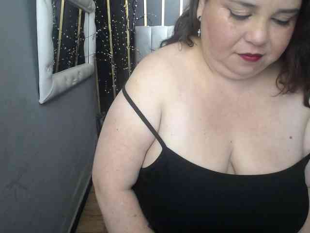 koral-busty