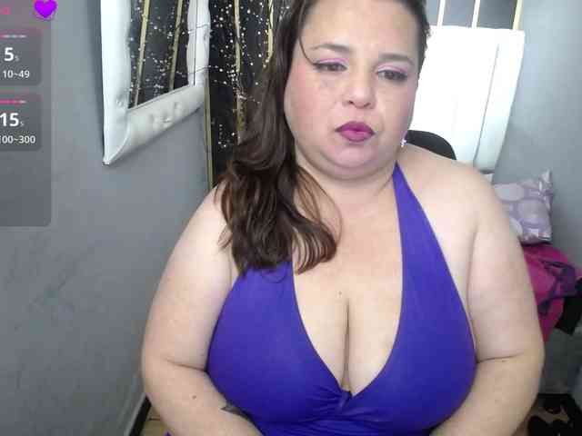 koral-busty webcam