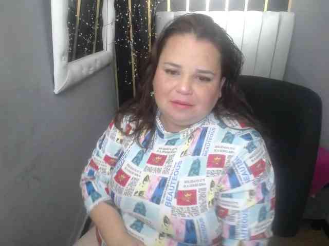 koral-busty webcam
