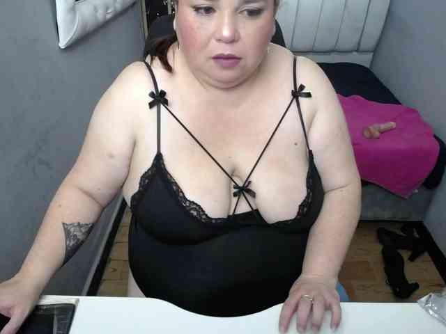 koral-busty webcam