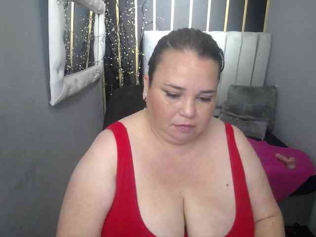 koral-busty