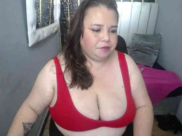 koral-busty