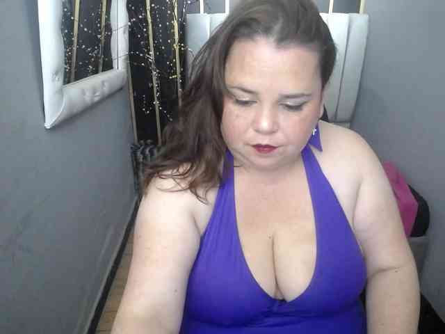 koral-busty webcam