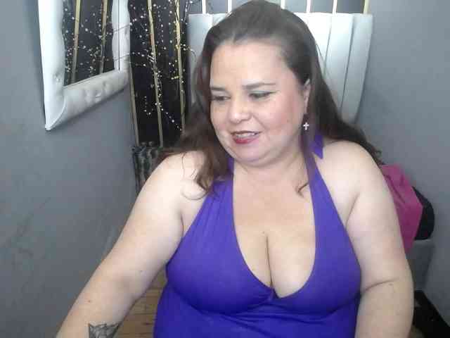 koral-busty webcam