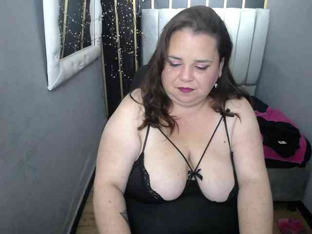 koral-busty