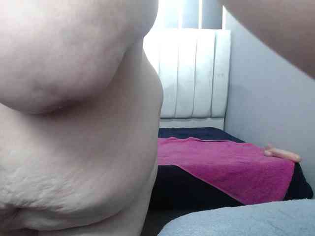 koral-busty webcam
