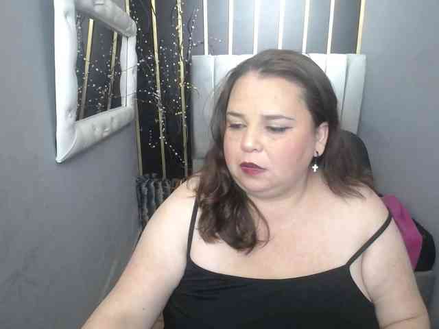 koral-busty webcam
