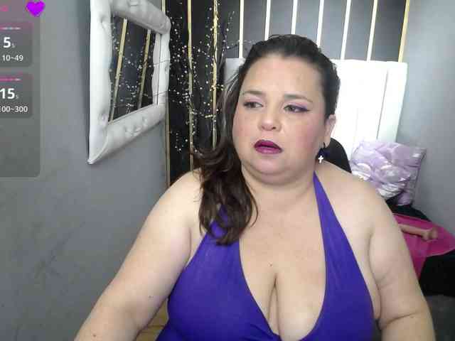 koral-busty webcam