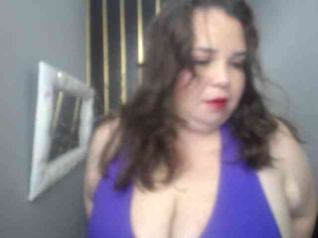 koral-busty