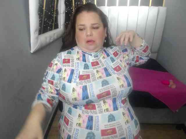 koral-busty webcam