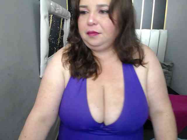 koral-busty