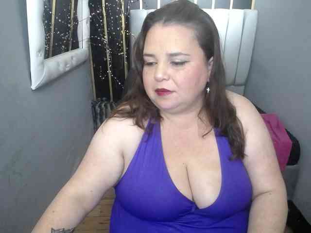 koral-busty