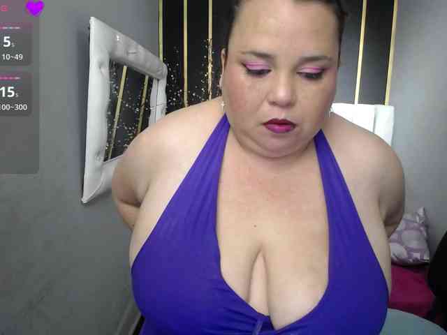koral-busty