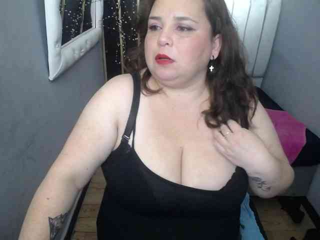 koral-busty