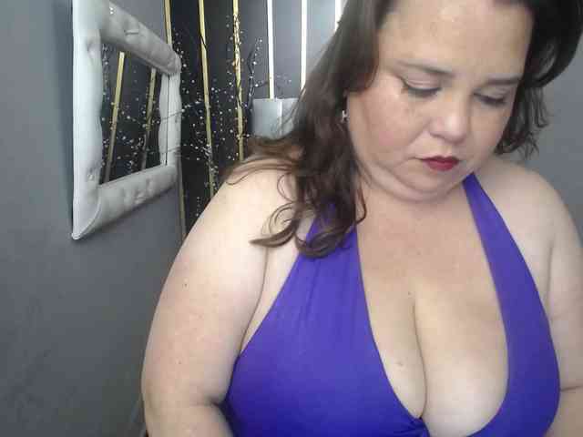 koral-busty Live Webcam on BongaCams