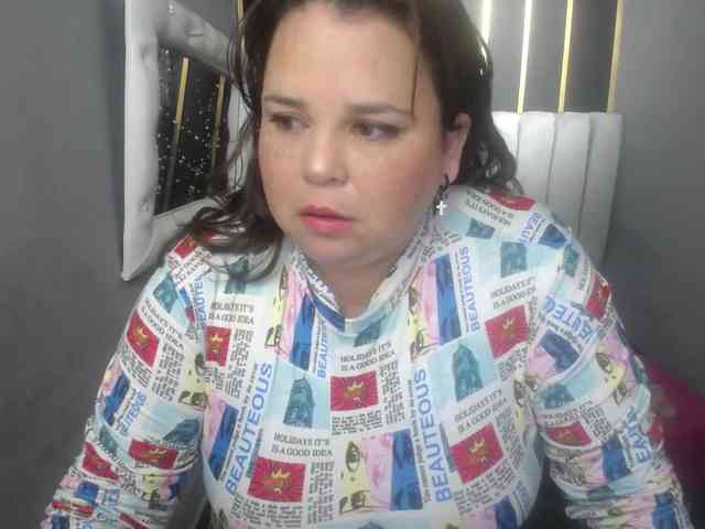 koral-busty webcam