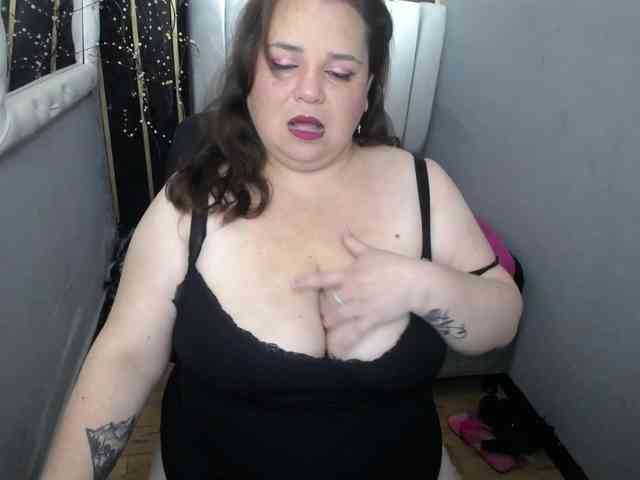koral-busty