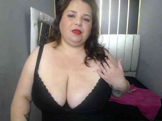 koral-busty