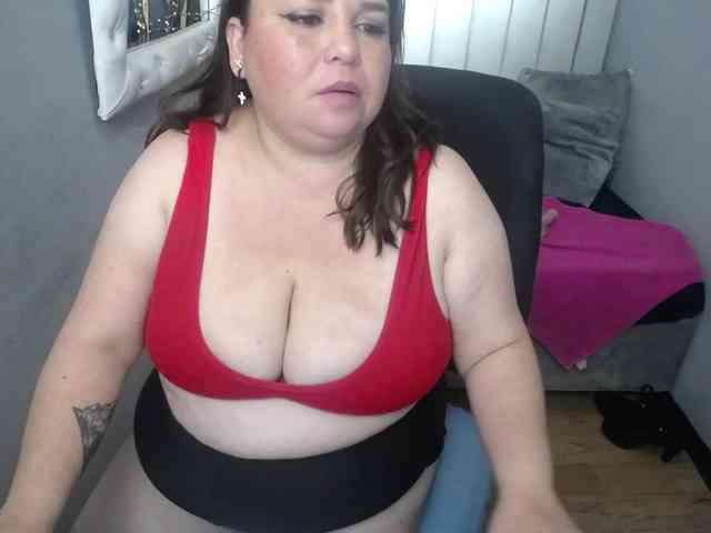 koral-busty