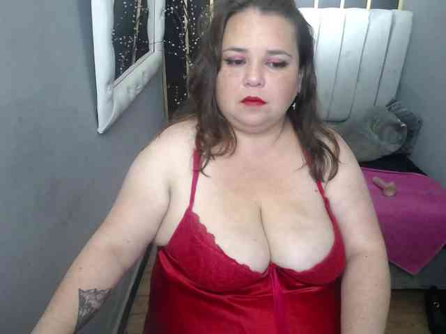 koral-busty webcam