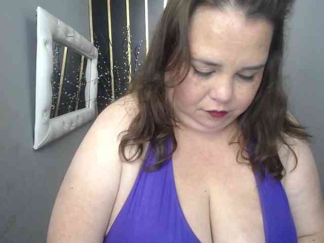 koral-busty