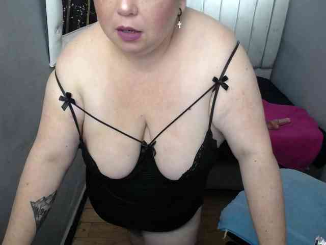 koral-busty koral-busty