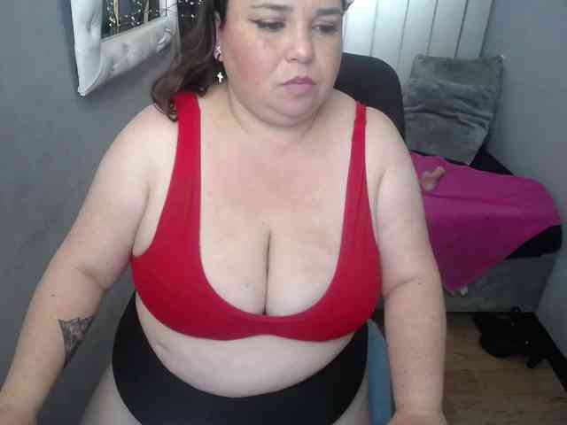koral-busty