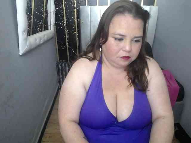 koral-busty