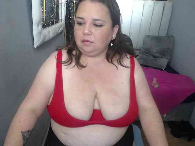 koral-busty