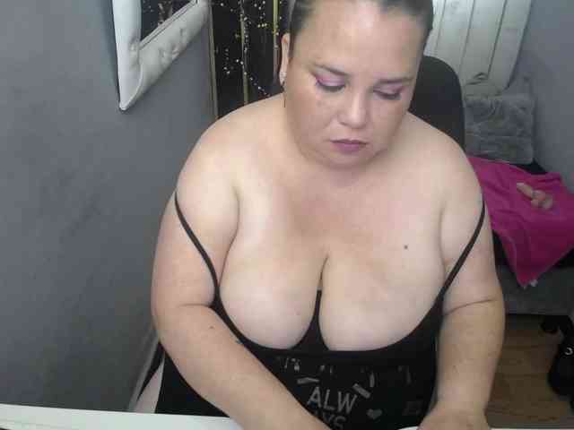 koral-busty webcam