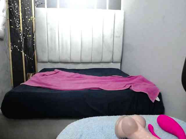 koral-busty webcam