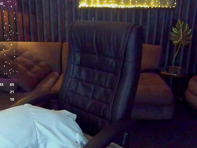 MilaAddam live cam on BongaCams
