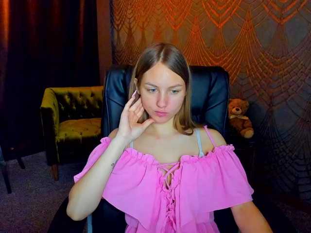MilaAddam live cam on BongaCams
