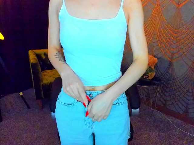 MilaAddam live cam on BongaCams