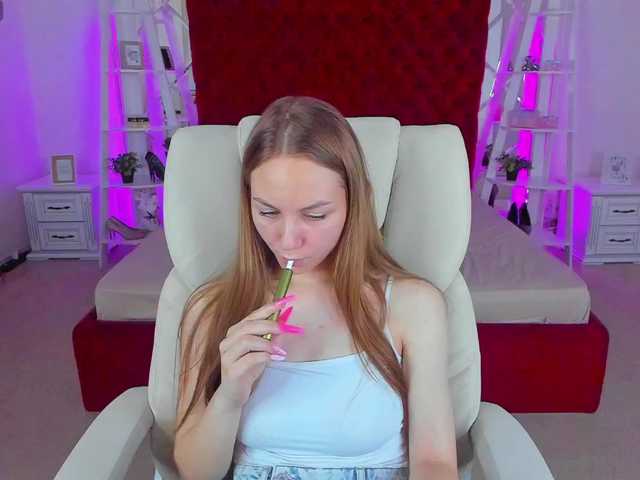 MilaAddam live cam on BongaCams