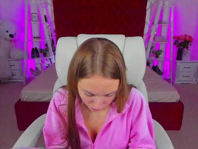 MilaAddam live cam on BongaCams