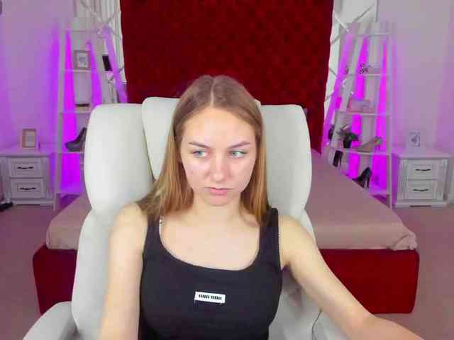 MilaAddam webcam